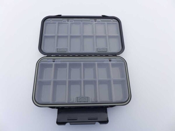 Waterproof 24 Compartment Large Jig Box - Image 4
